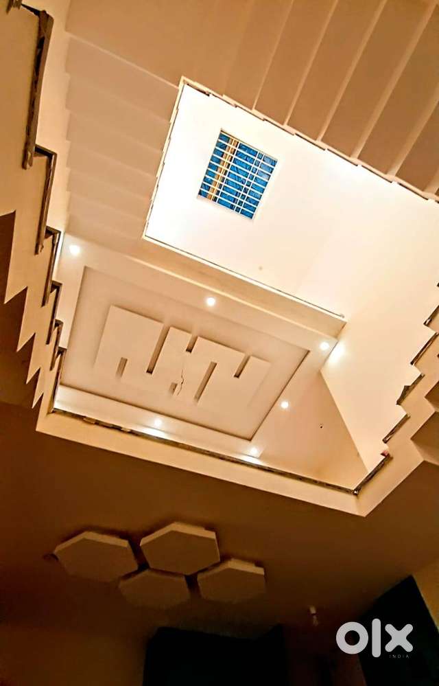 Premium 2 BHK Semi-Furnished Apartment for Lease in Banashankari