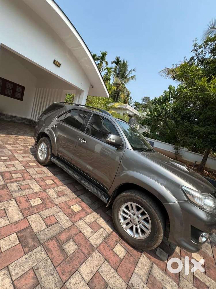 Toyota Fortuner 2014 Diesel 169000 Km Driven