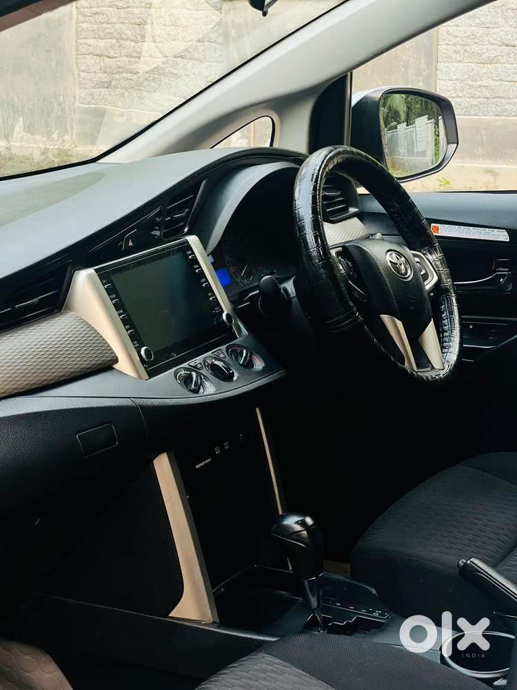 Toyota Innova Crysta 2.8 Gx At 8s, 2022, Diesel