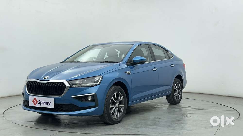 Skoda Slavia Style 1.0l Tsi At, 2023, Petrol