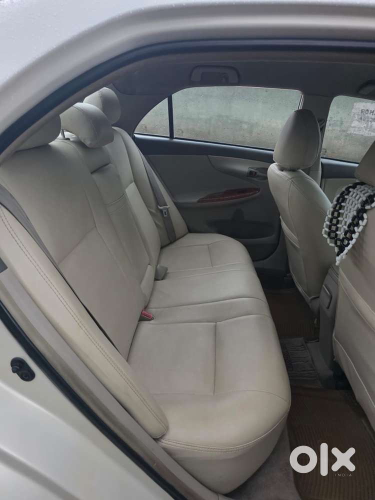 Toyota Corolla Altis Vl At, 2010, Petrol