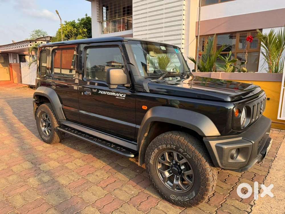 Jimny Mt 2023  18000km Driven