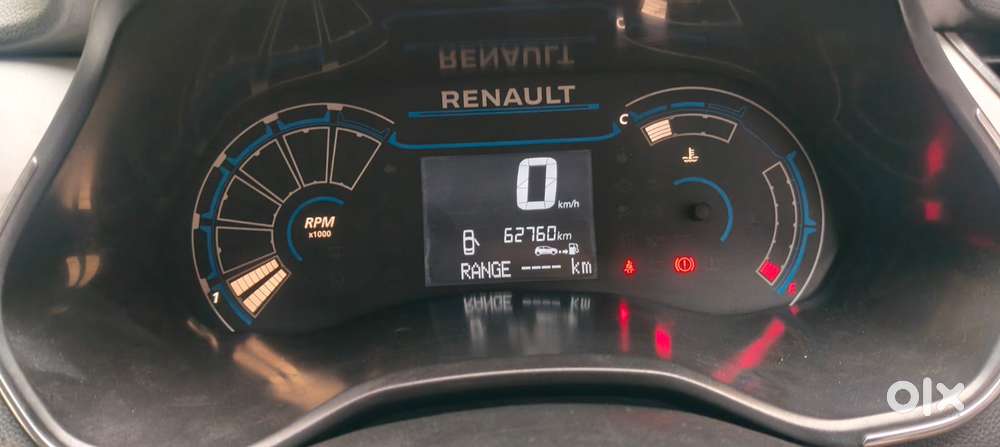 Renault Triber Rxz, 2022, Petrol