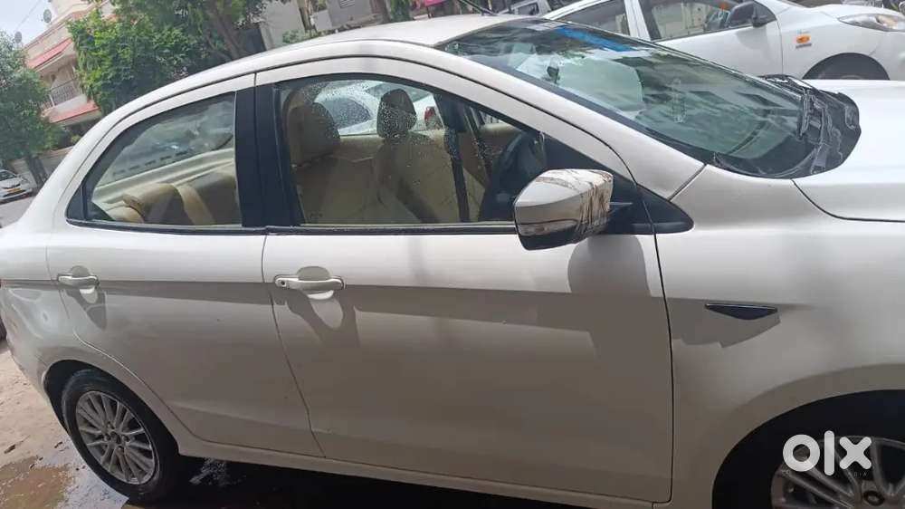 Ford Aspire Blu 2020