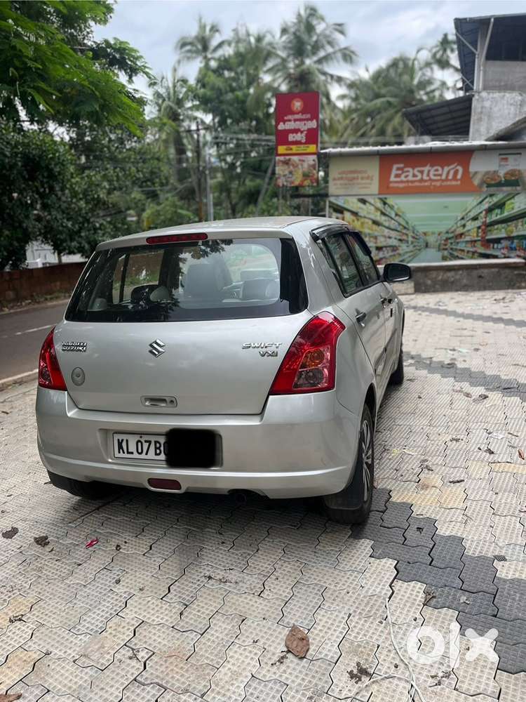 Swift Maruti Suzuki 2006 Petrol Manual