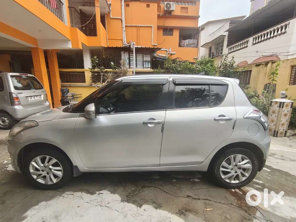 Maruti Suzuki Swift 2013 Zxi Abs