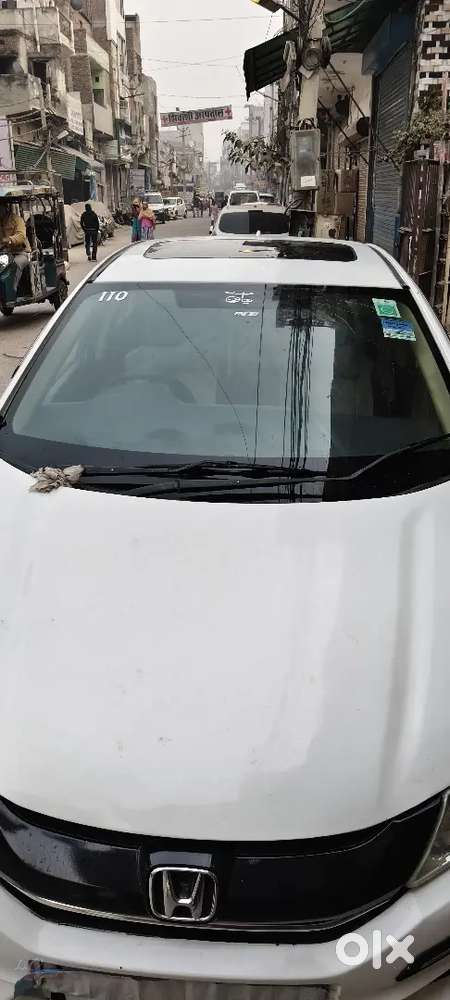 Honda City V At 2015