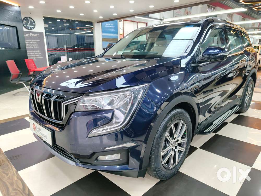 Mahindra Xuv700 2.0 Ax 7 Petrol At Str, 2023, Petrol