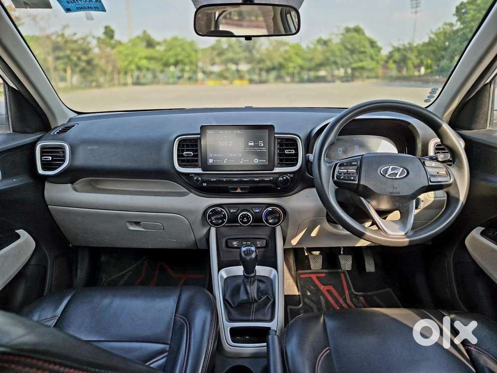 Hyundai Venue 1.2 S Plus, 2023, Petrol