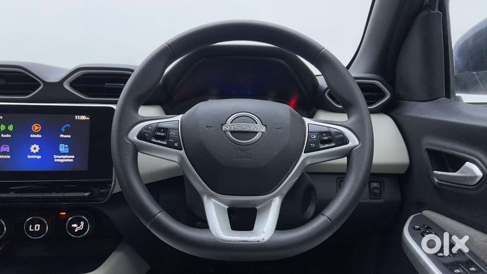 Nissan Magnite 1.0 Xv Turbo Cvt, 2022, Petrol