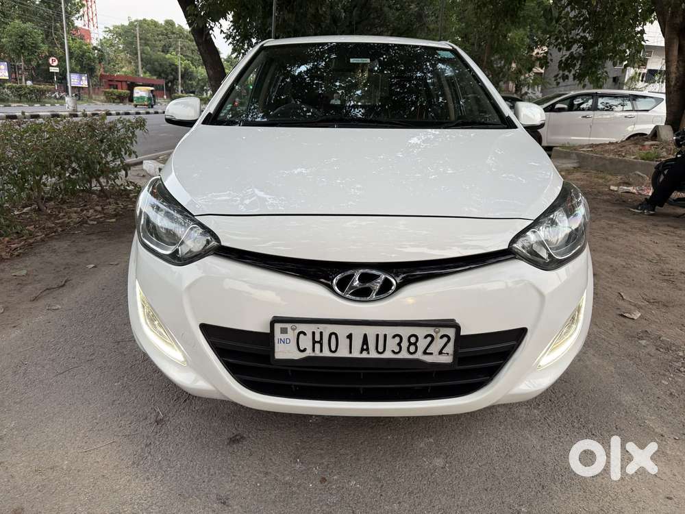 Hyundai I20 Sportz 1.2 Bs-iv, 2013, Petrol
