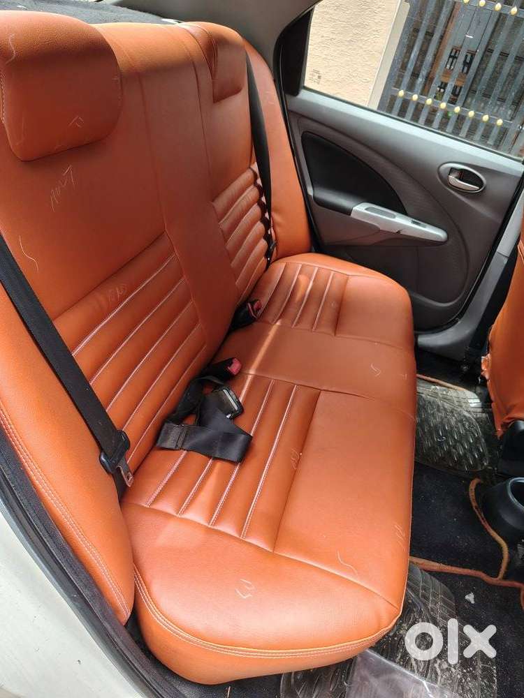 Toyota Etios 1.5 V, 2011, Petrol