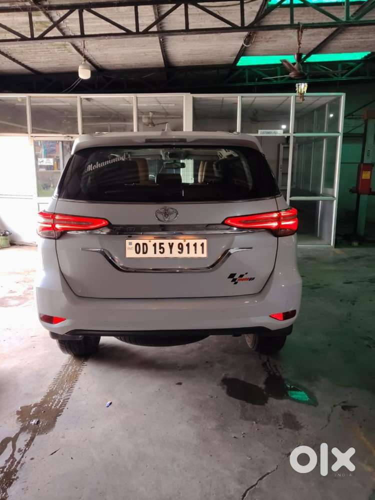 Toyota Fortuner Diesel Automatic 2027