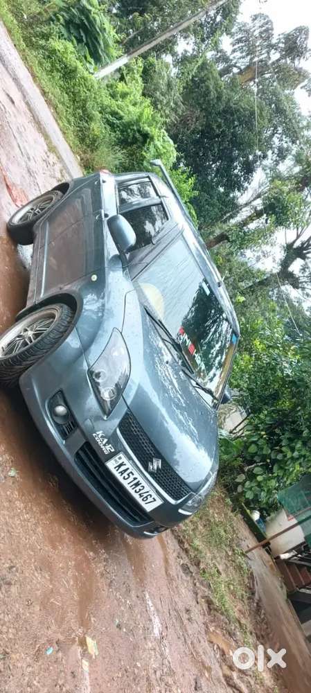 Maruti Suzuki Swift 2004 Petrol 90000 Km Driven