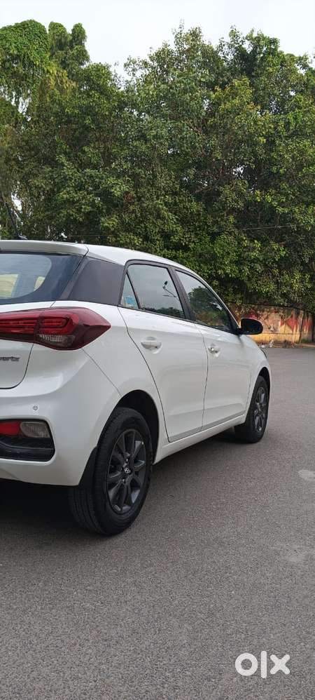 Hyundai Elite I20 Sportz Plus Cvt, 2019, Petrol
