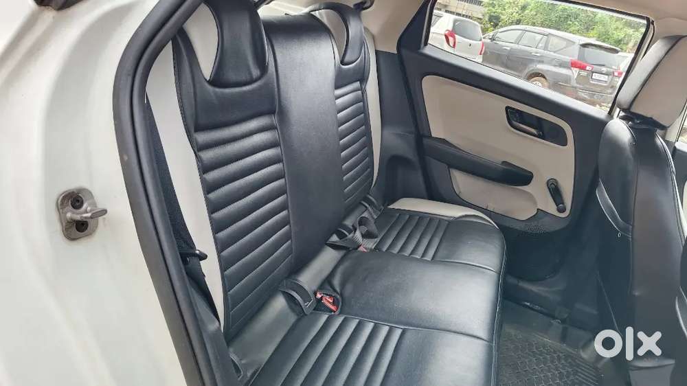 Tata Altroz 1.2 Petrol 2021