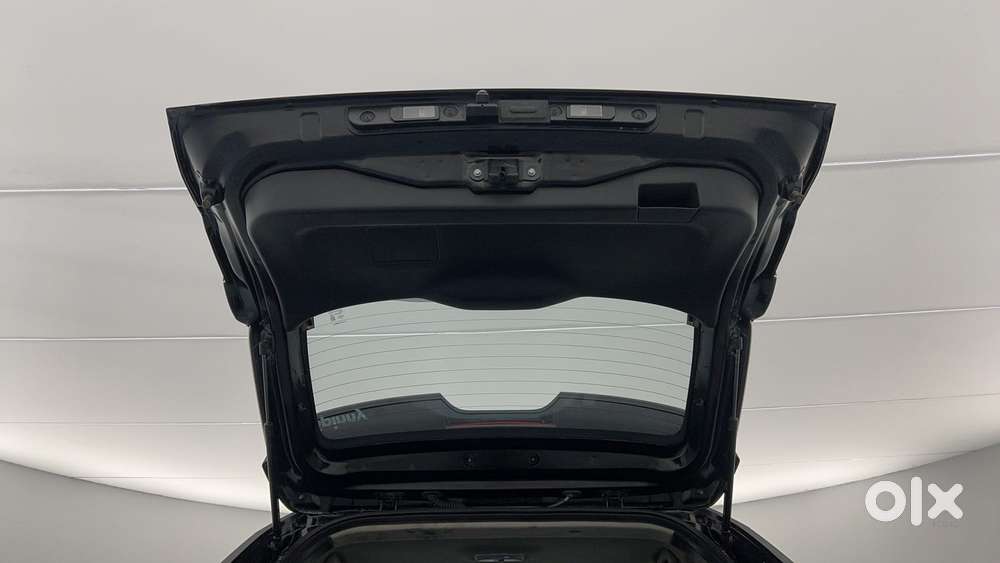 Nissan Magnite 1.0 Xv, 2023, Petrol