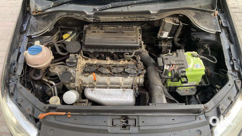Volkswagen Vento Petrol Highline, 2011, Petrol
