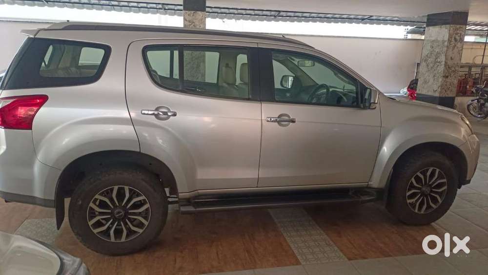 Isuzu Mu-x 2017 Diesel Well Maintained