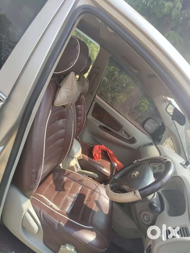 Toyota Innova 2011 Diesel Manual 980 Km