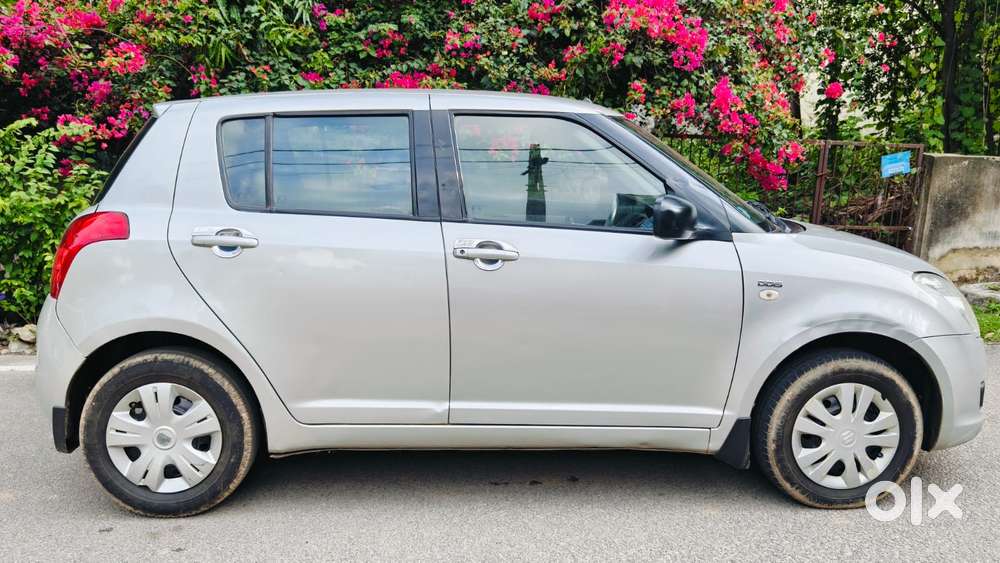 Maruti Suzuki Swift Ddis Vdi, 2009, Petrol