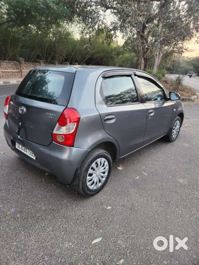 Toyota Etios Liva G Exclusive, 2013, Petrol