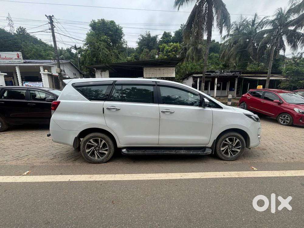 Toyota Innova Crysta 2.4 Z 7 Str, 2024, Diesel