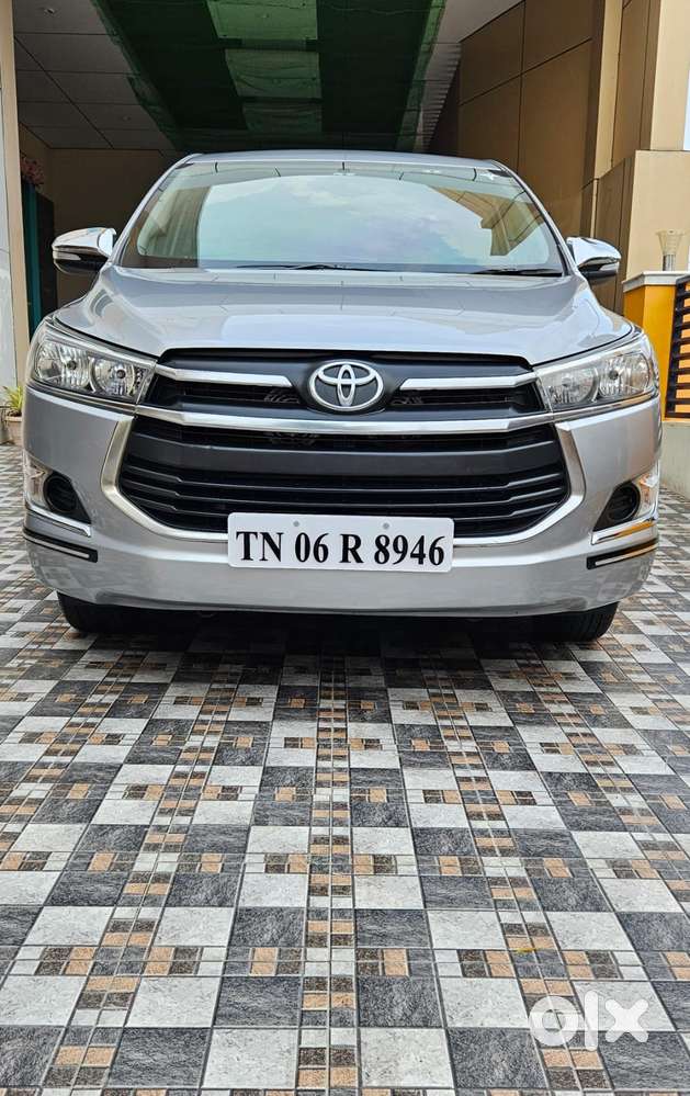 Toyota Innova Crysta 2.4 G Plus Mt 8 Str, 2016, Diesel