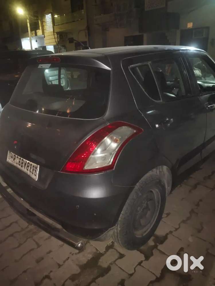 Maruti Swift Vxi 2012