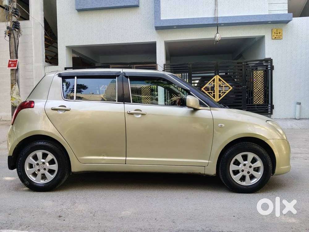 Maruti Suzuki Swift 2005-2010 1.3 Zxi, 2005, Petrol