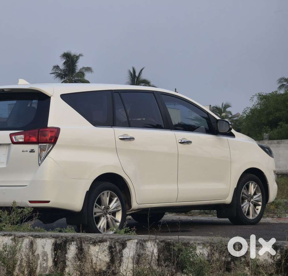 Toyota Innova Crysta 2.4 Z 7 Str, 2016, Diesel