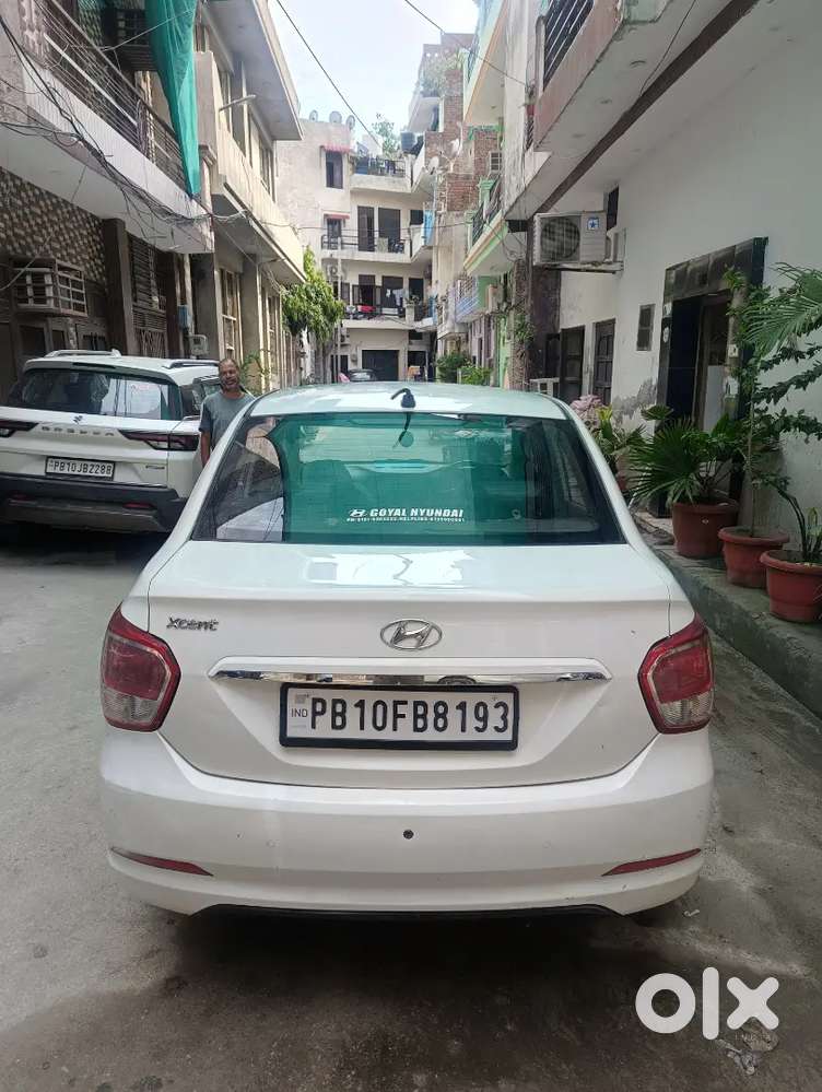 Hyundai Xcent 0215