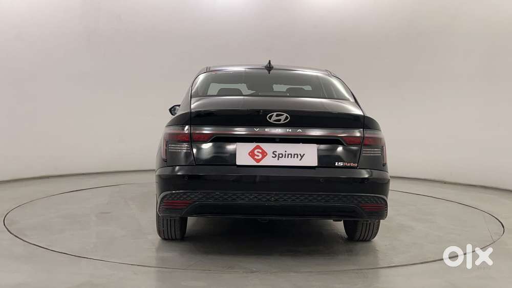 Hyundai Verna 1.5 Sx (o) Turbo Petrol Dct, 2023, Petrol