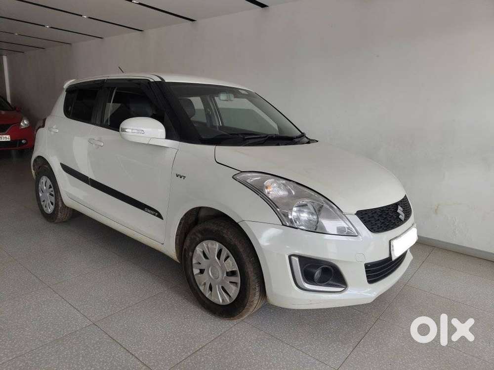 Maruti Suzuki Swift Vxi, 2017, Petrol