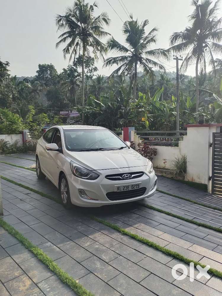 Hyundai Verna 2011 Petrol 75 Km Driven