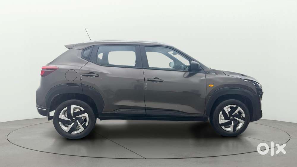 Nissan Magnite 1.0 Xe, 2023, Petrol