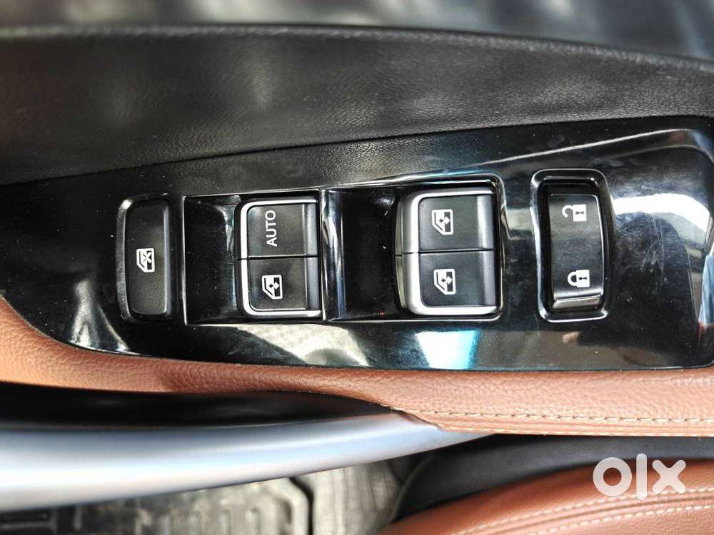 Mg Hector Plus 1.5 Sharp Dct, 2021, Petrol