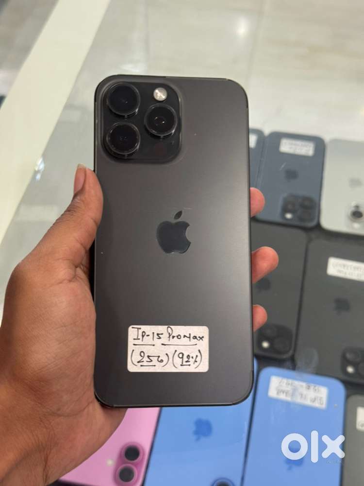 iPhone 15 Pro Max (256)Gb Black Titanium