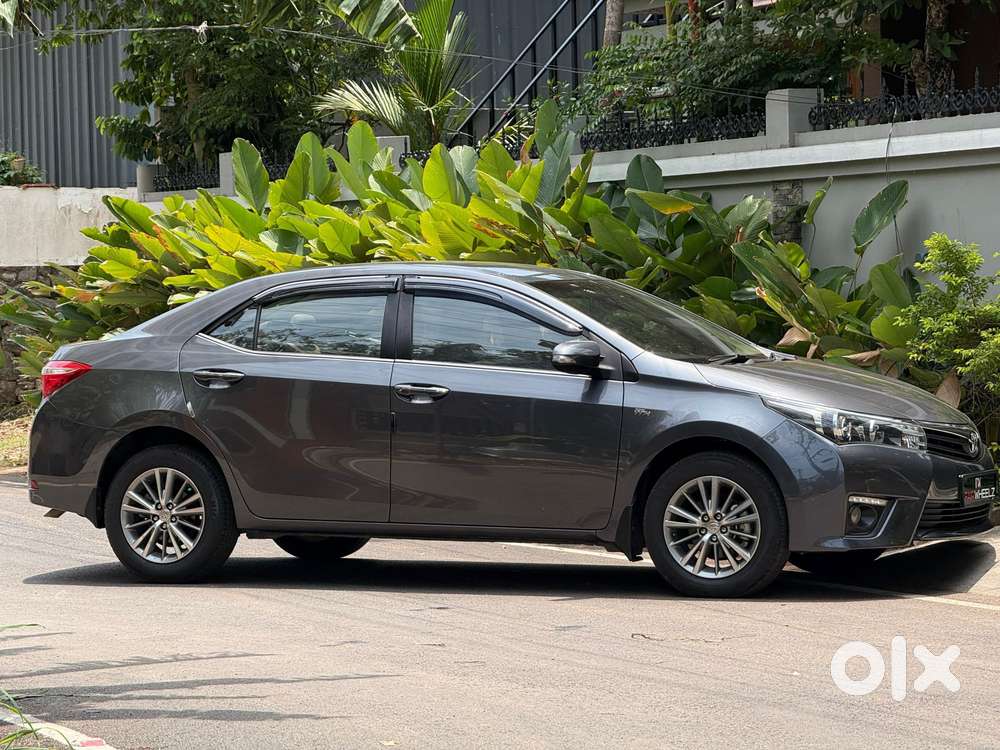 Toyota Corolla Altis 2013-2017 Gl Mt, 2016, Petrol