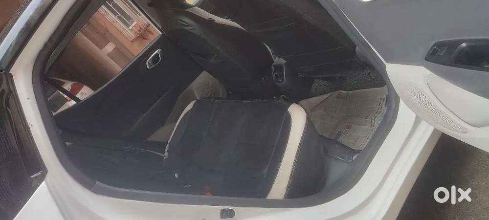 Hyundai Aura 1.2 Sx Cng 2015