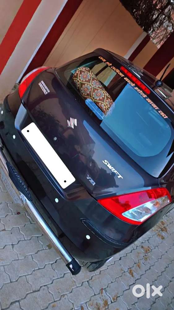 Maruti Suzuki Swift 2017 Cng & Hybrids 110000 Km Driven