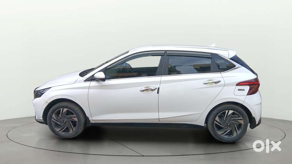 Hyundai I20 Asta 1.2 Ivt, 2021, Petrol