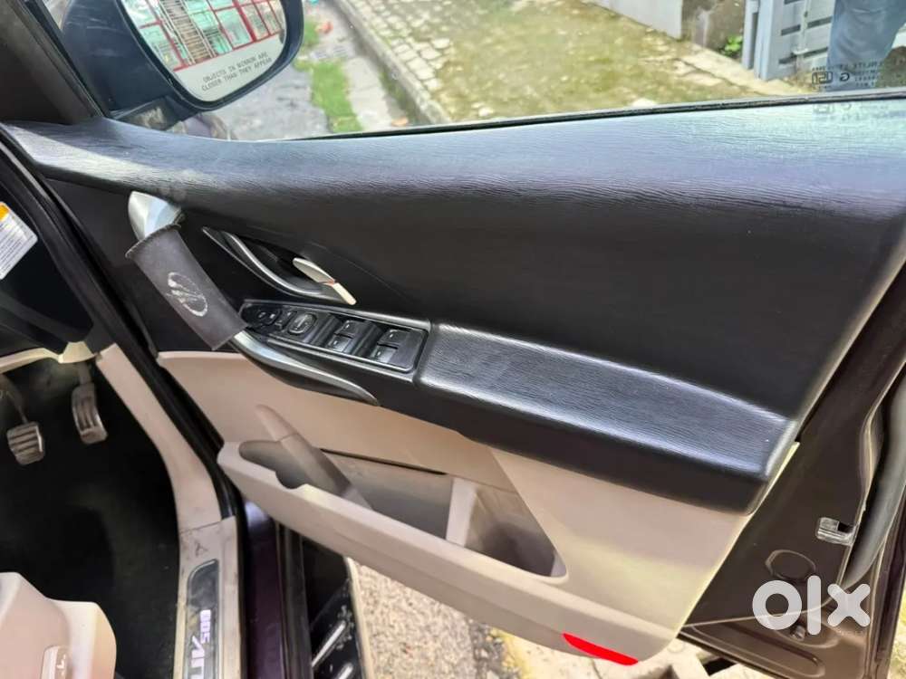Mahindra Xuv500 At W10 Fwd, 2018, Diesel