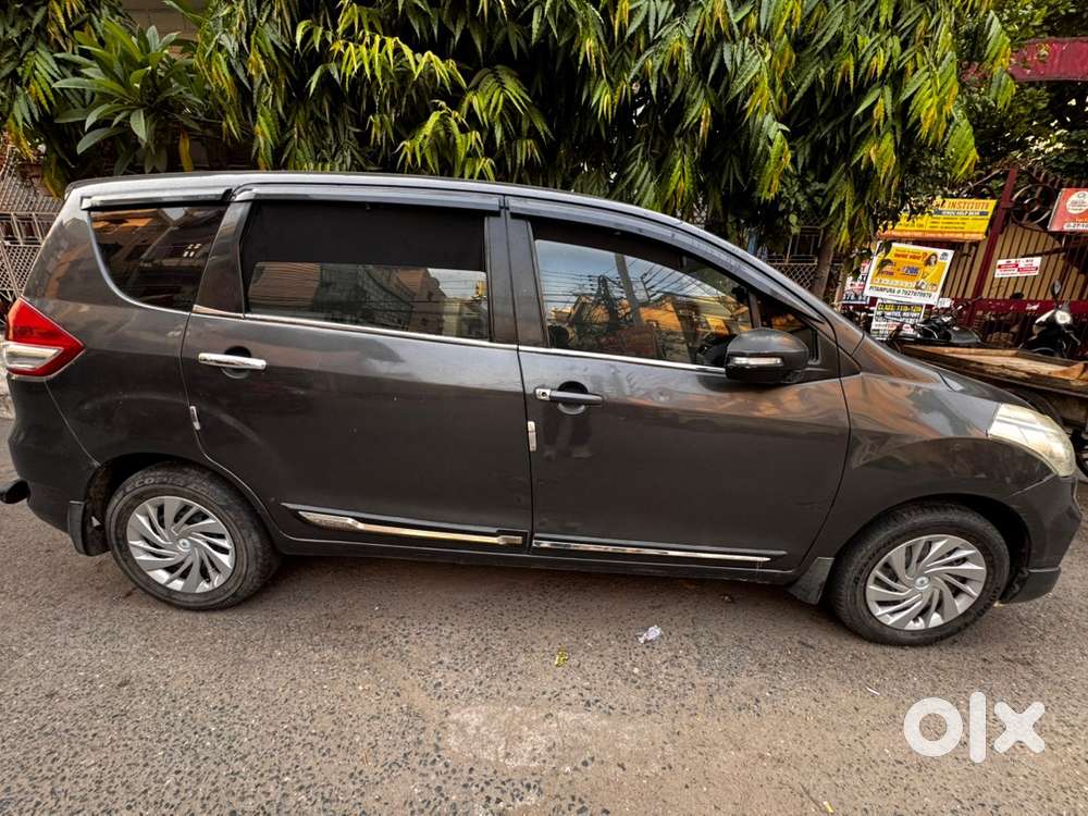 Maruti Ertiga 2017 Edition Green Cng