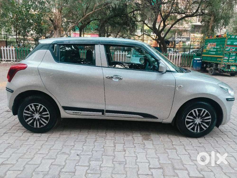 Maruti Suzuki Swift 1.2 Lxi (o), 2018, Petrol