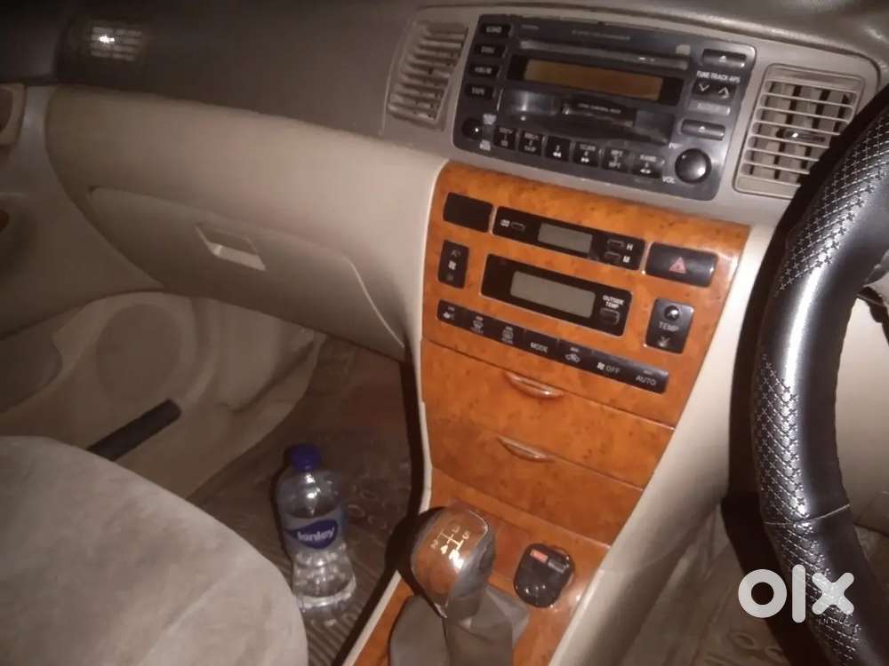 Toyota Corolla 2013 Petrol Well Maintained