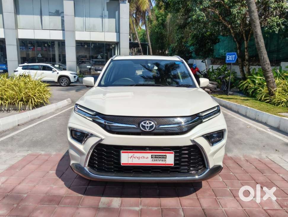 Toyota Urban Cruiser Hyryder 1.5 V Hybrid, 2025, Petrol