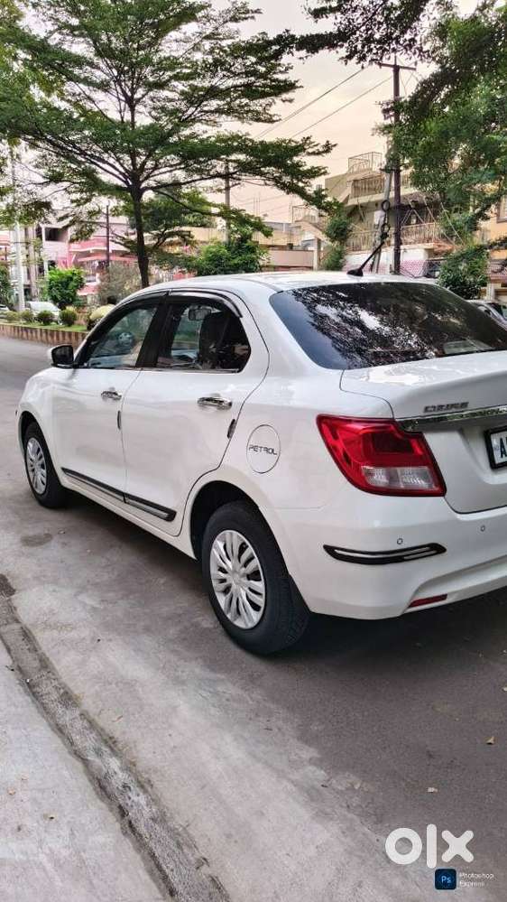 Maruti Suzuki Dzire 1.2 Vxi, 2023, Petrol