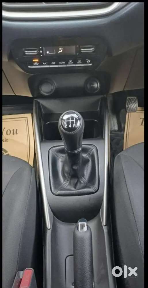 I I Am Selling My Beleno Car Zeta Petrol Scrach Less