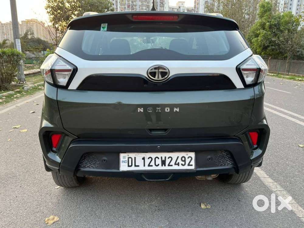 Tata Nexon 1.2 Revotron Xm (s), 2022, Cng & Hybrids